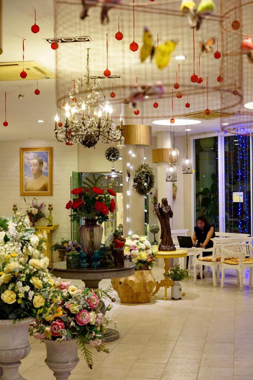 Caza V1 Serviced Apartment Rayong Exteriör bild